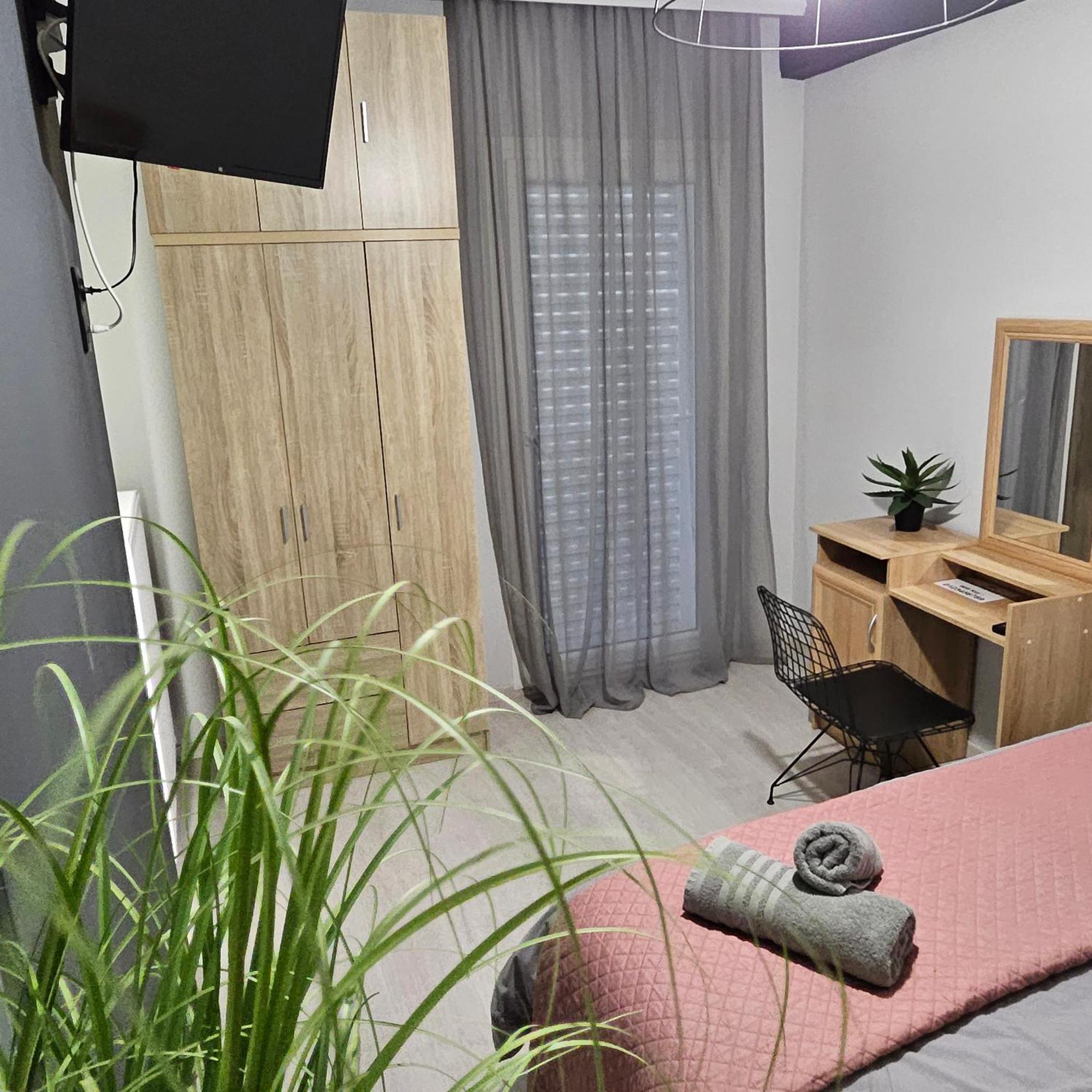 Central 3 Modern Apartment With Free Parking Serrai Exteriör bild